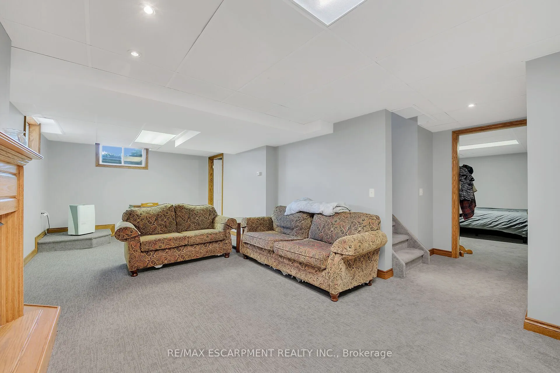 1385 CONC 9 WALPOLE Road