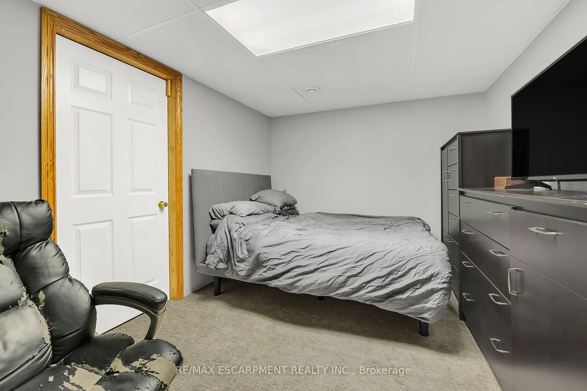 1385 CONC 9 WALPOLE Road