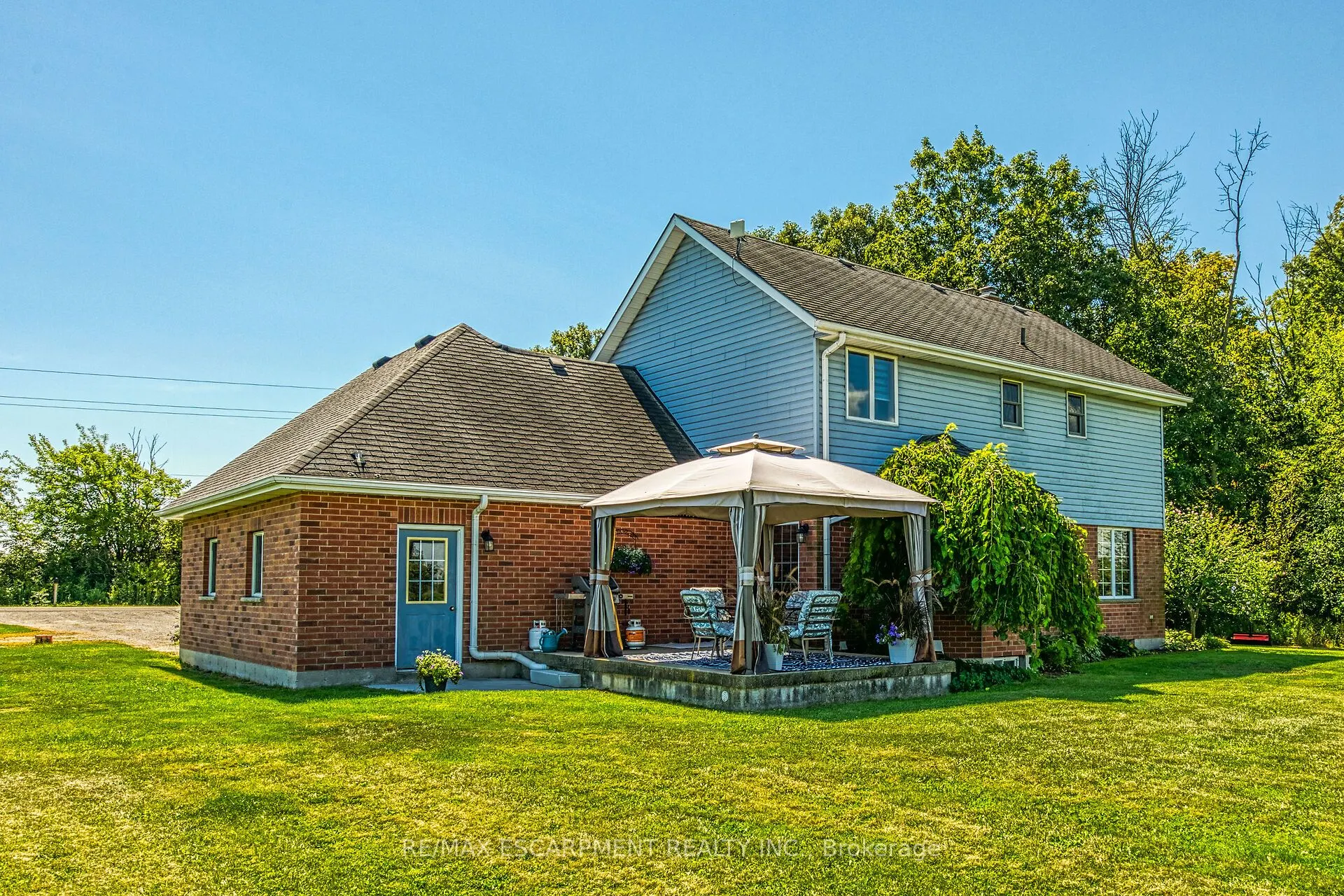 1385 CONC 9 WALPOLE Road