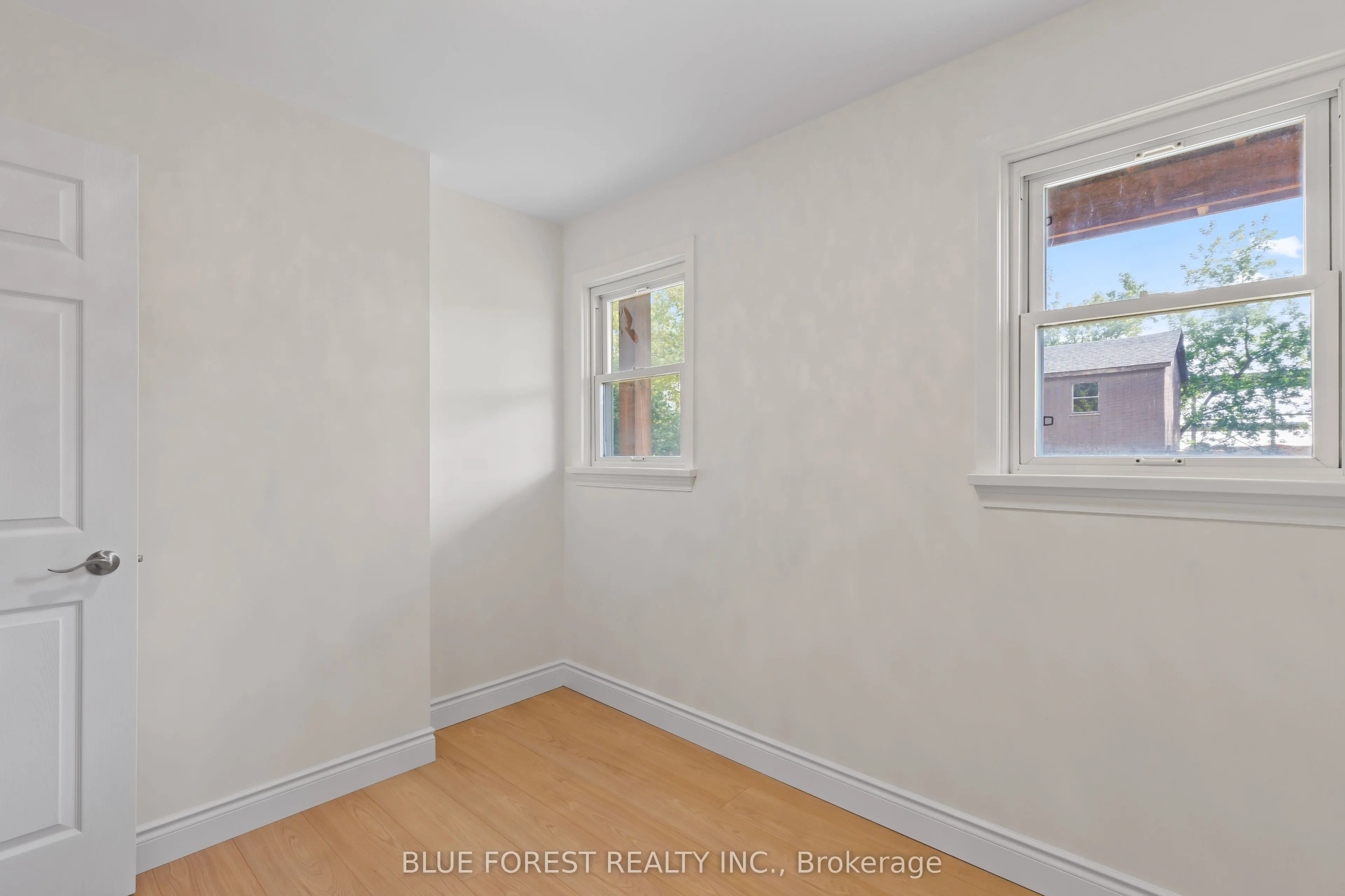 7065 Longwoods Road
