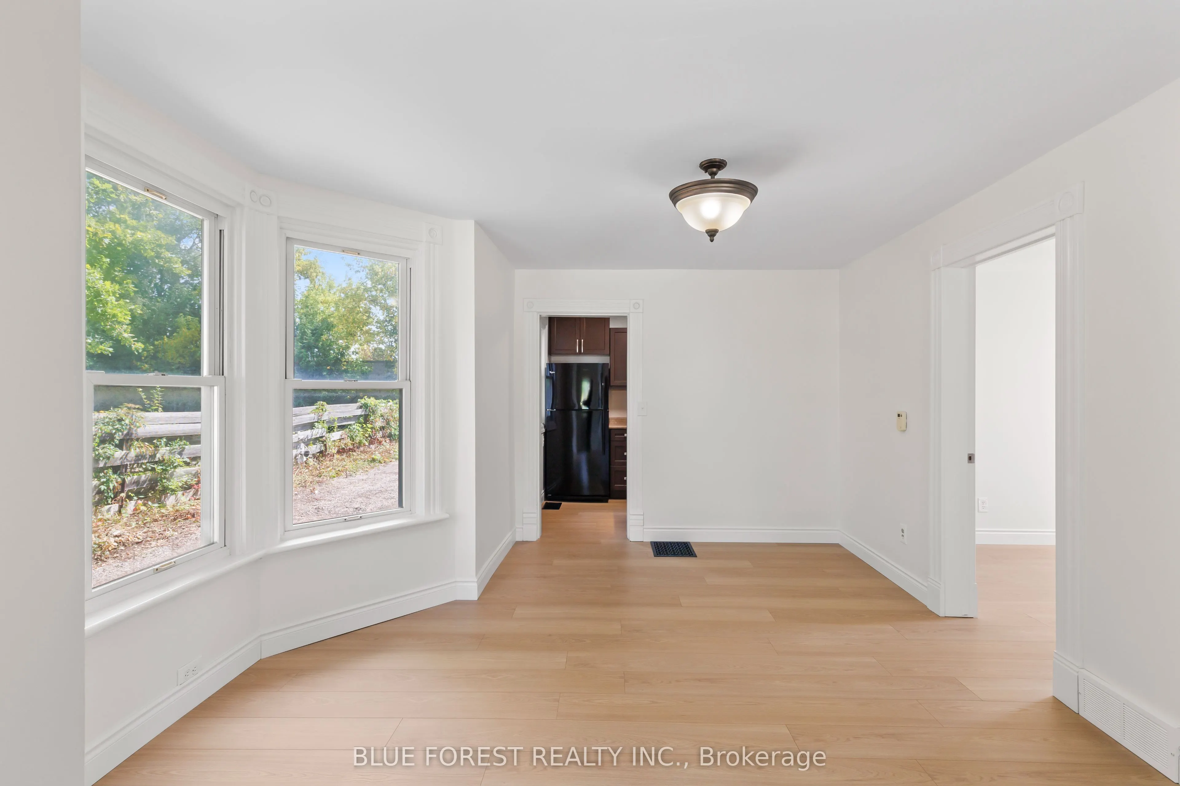 7065 Longwoods Road