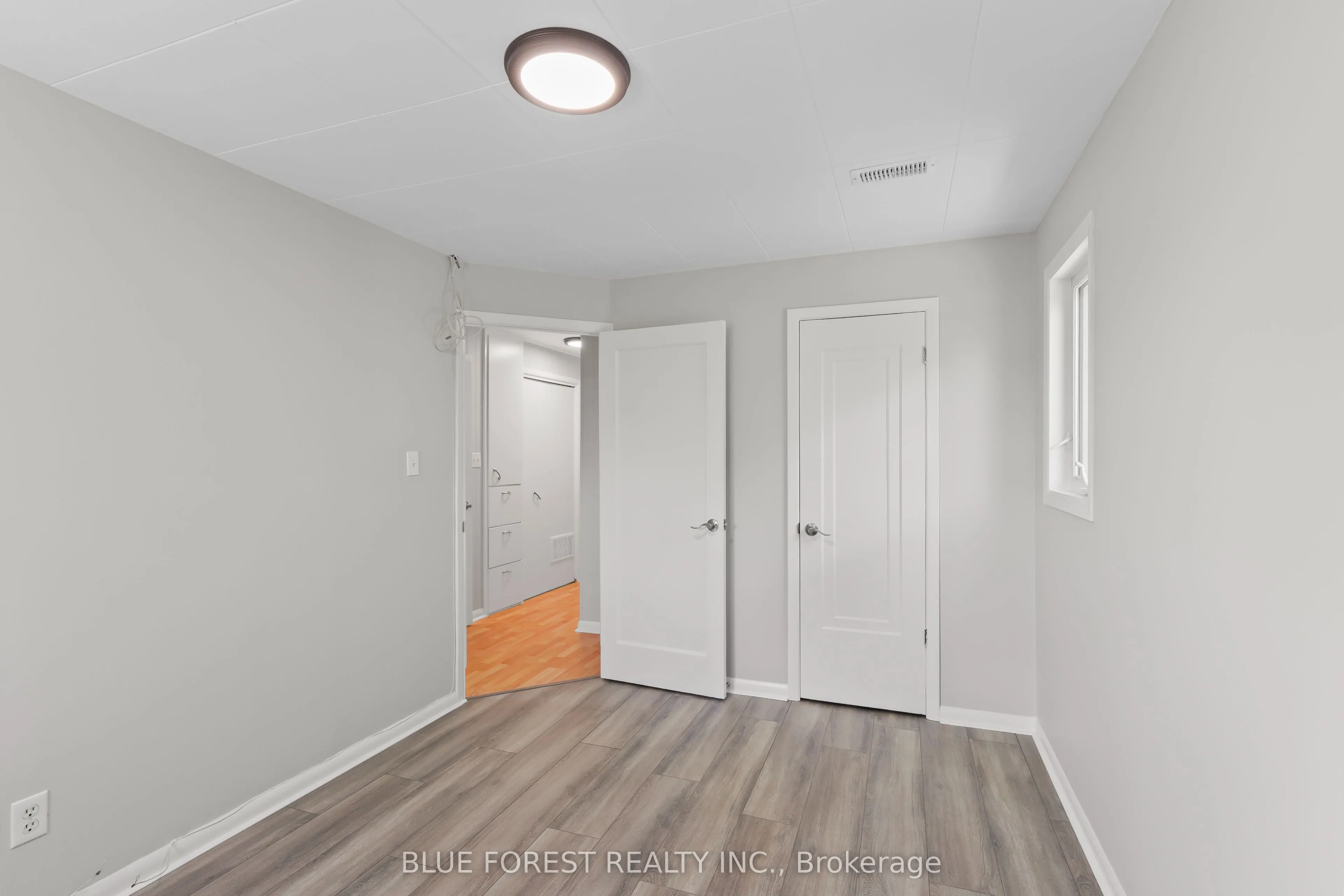 7065 Longwoods Road