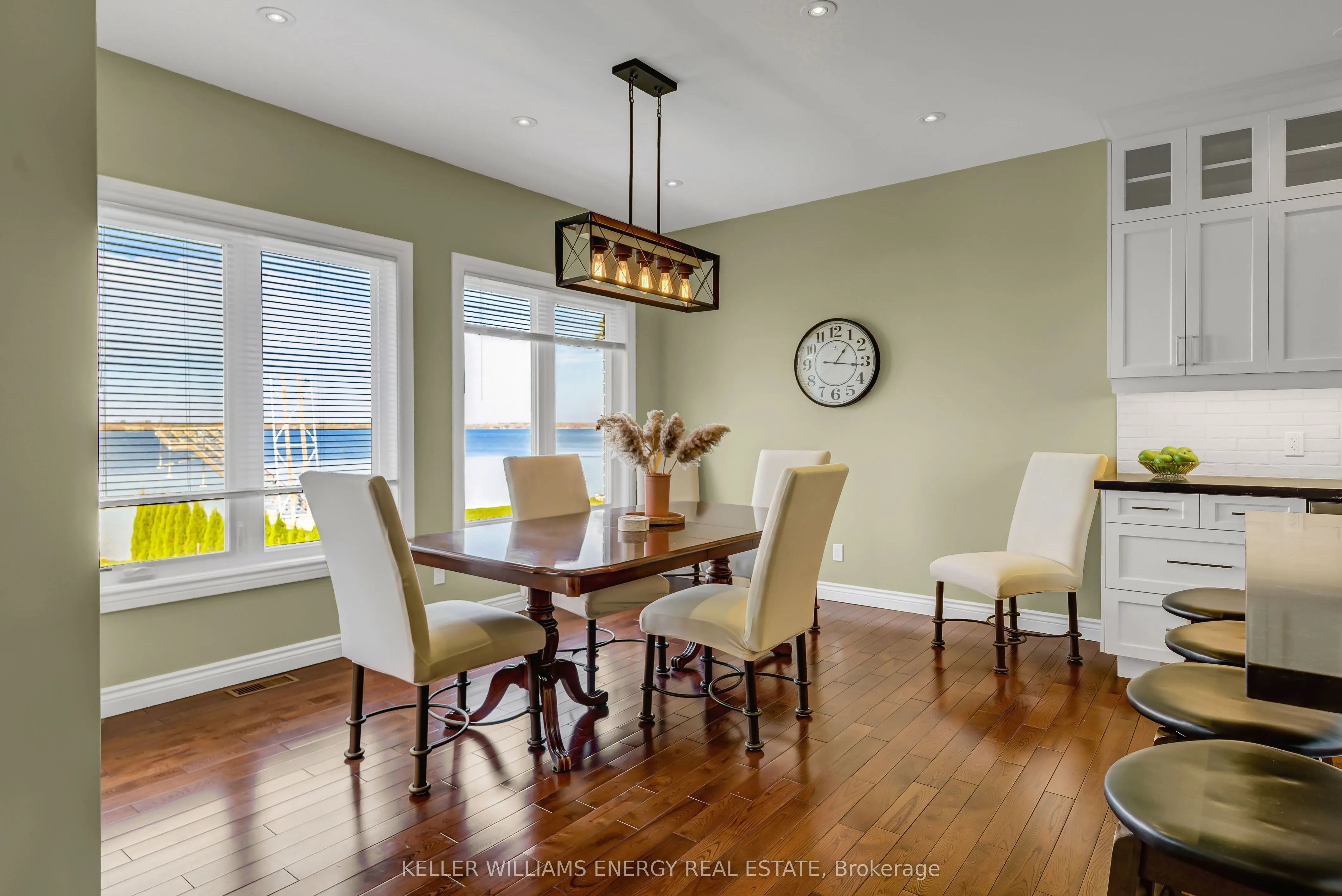 4 Prinyers Drive