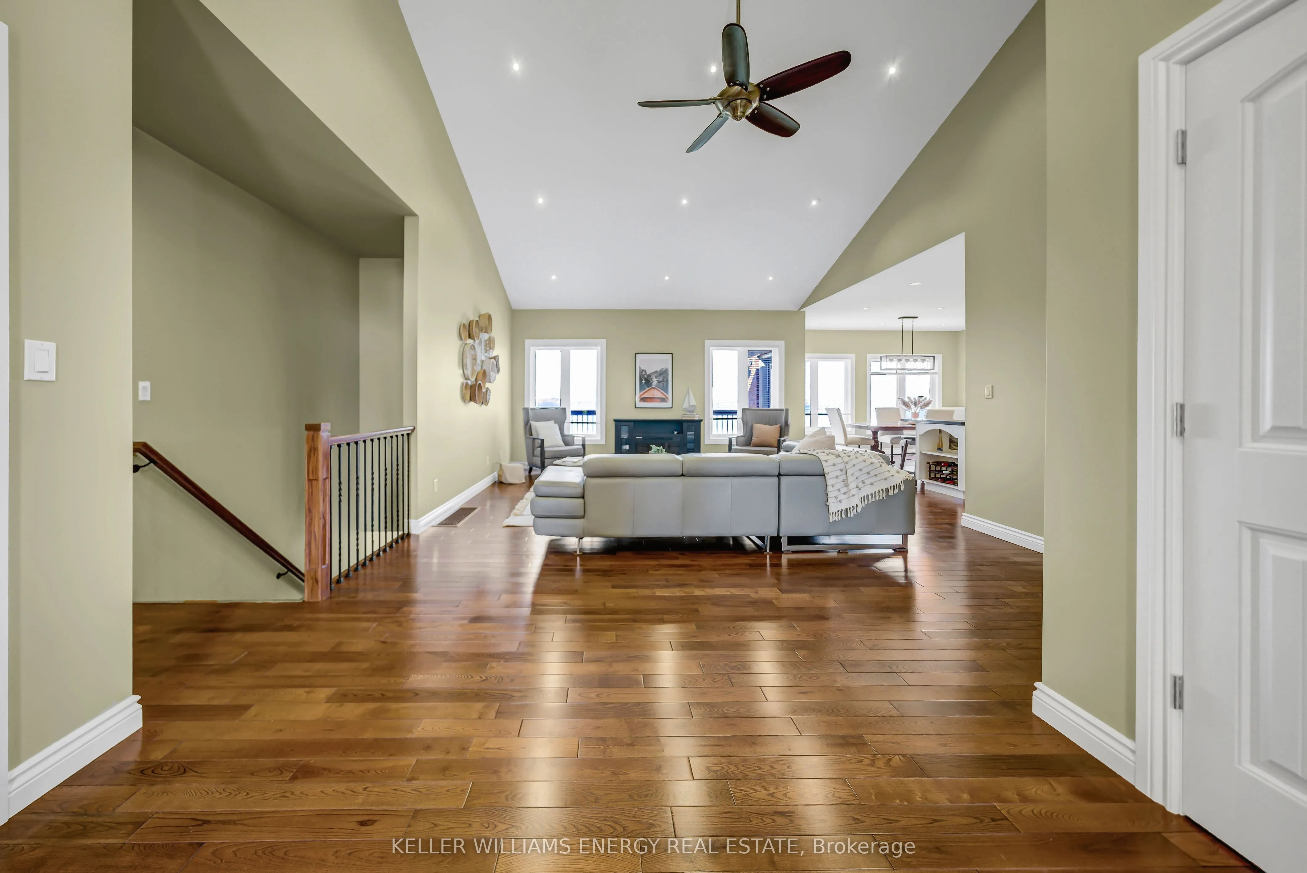 4 Prinyers Drive