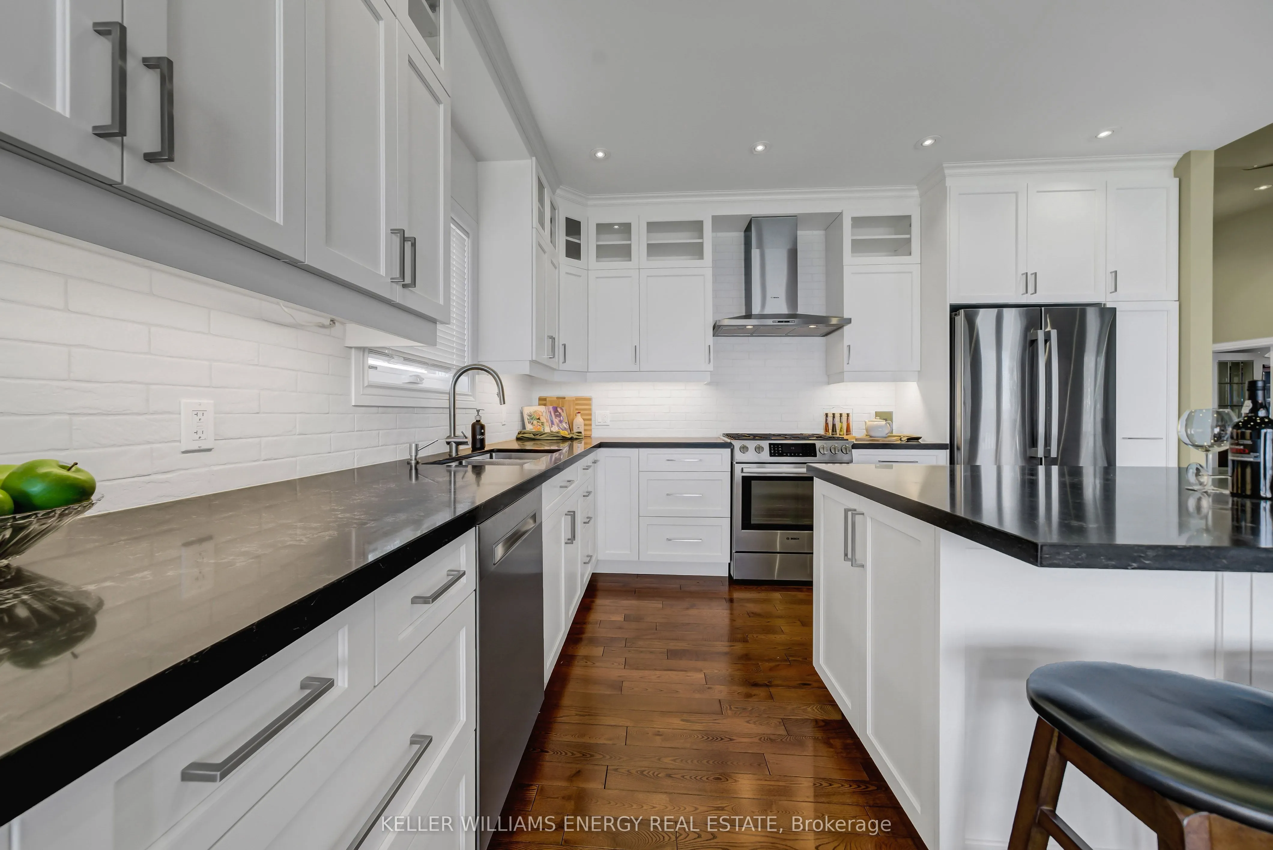 4 Prinyers Drive