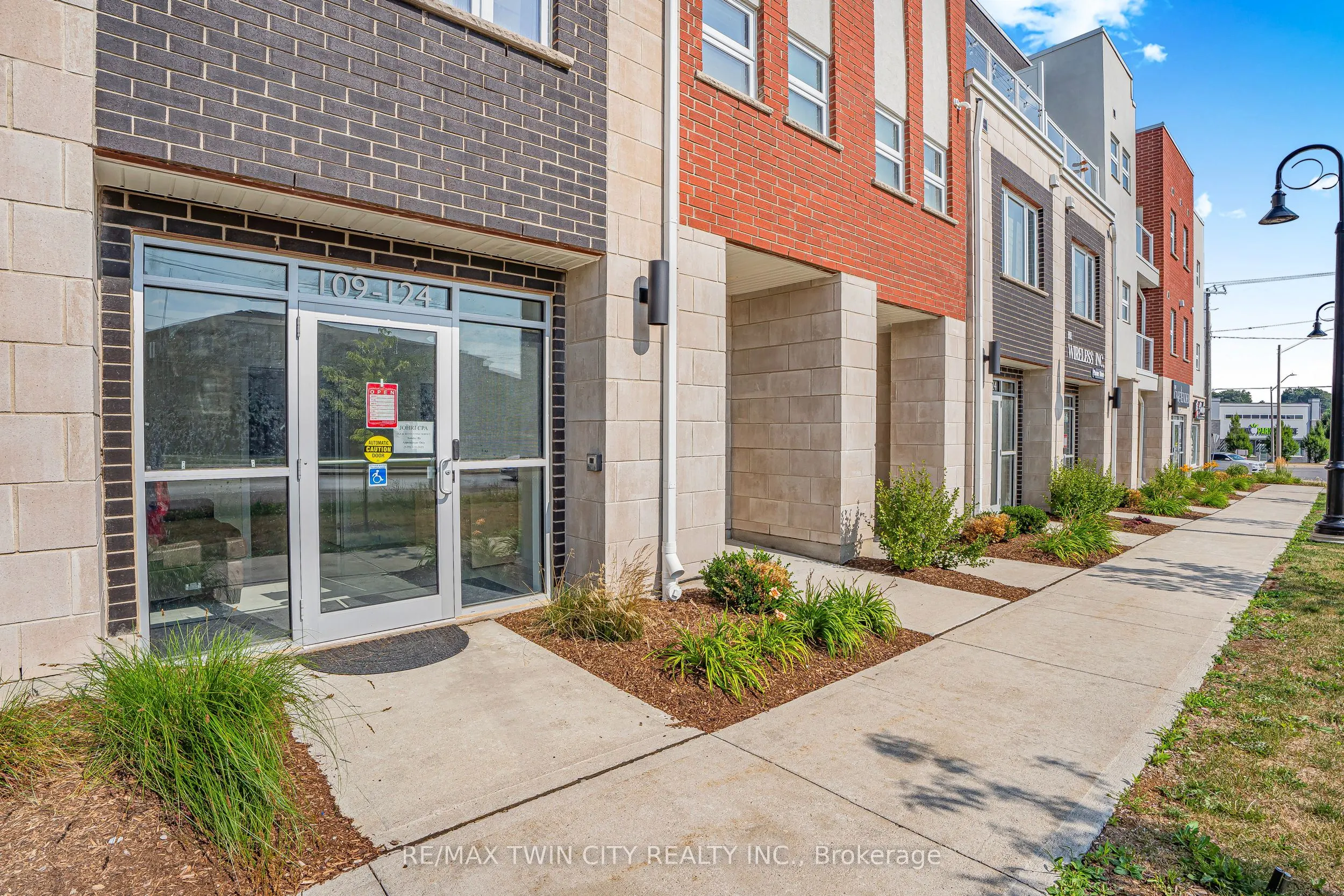 124 Seabrook Drive, #109