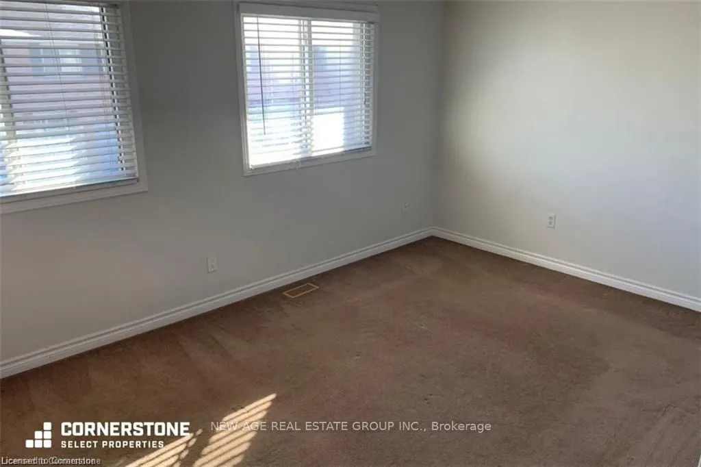 40 SUMMERCREST Drive E, #3