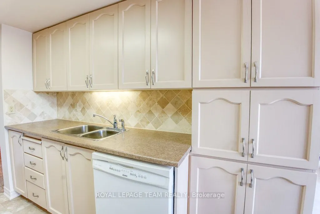 100 Grant Carman Drive, #306