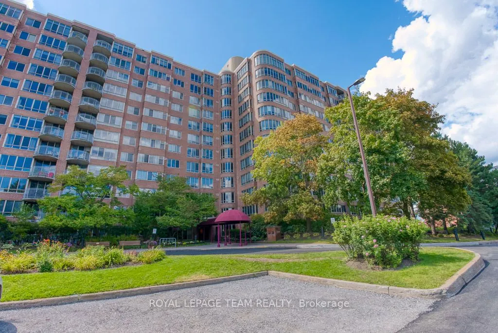 100 Grant Carman Drive, #306