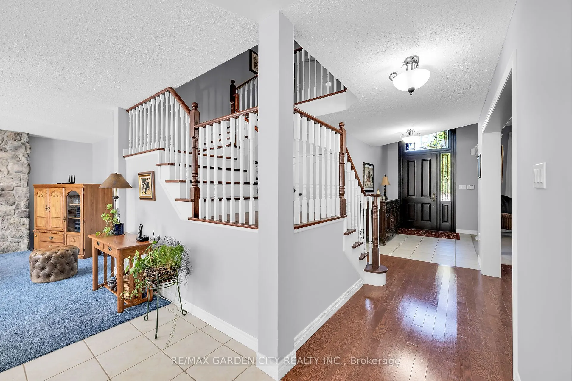 19 Golf Woods Drive