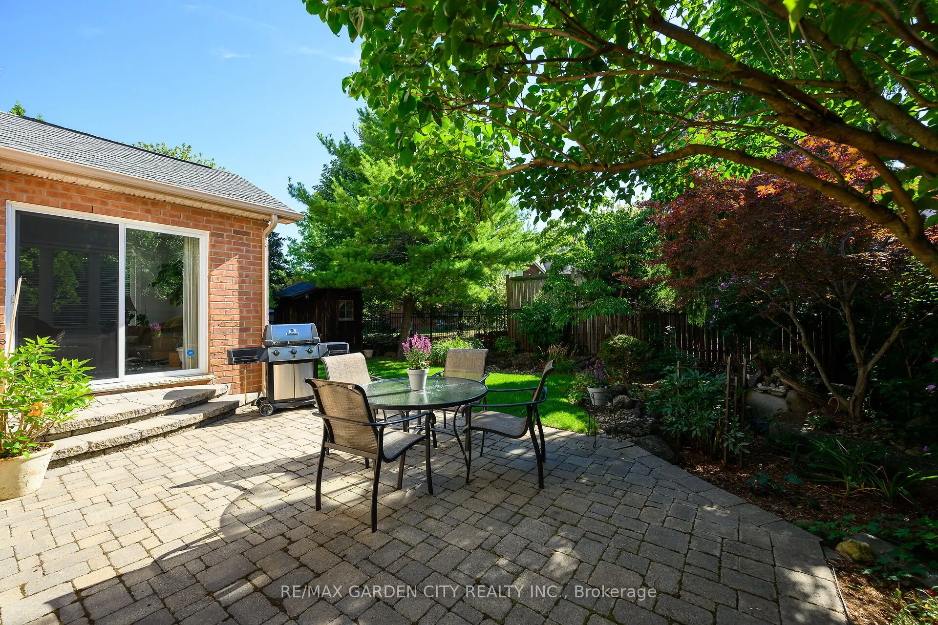 19 Golf Woods Drive