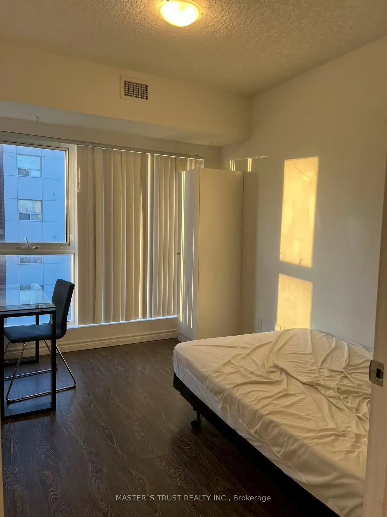 158 King Street N, #308