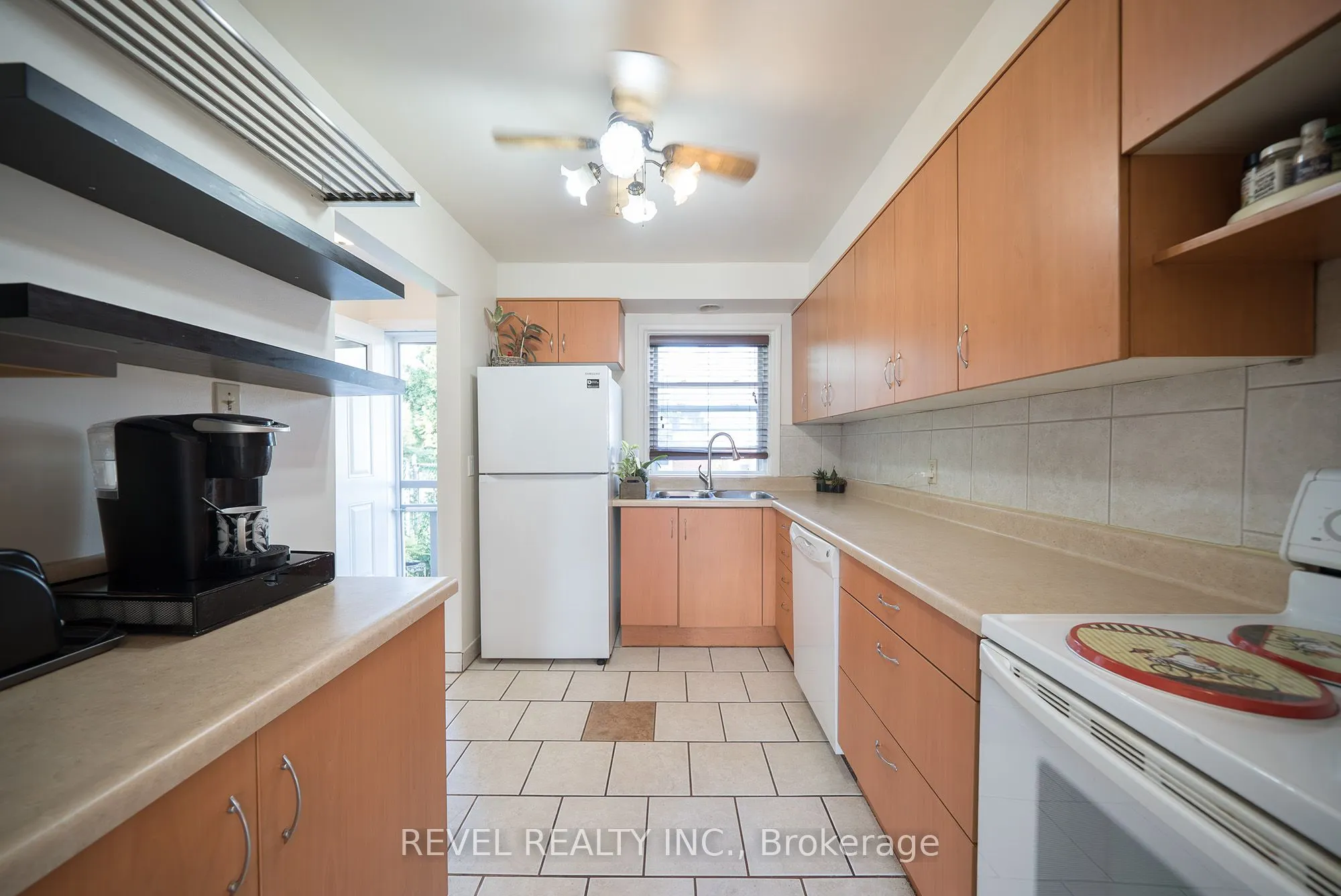 273 Elgin Street, #38