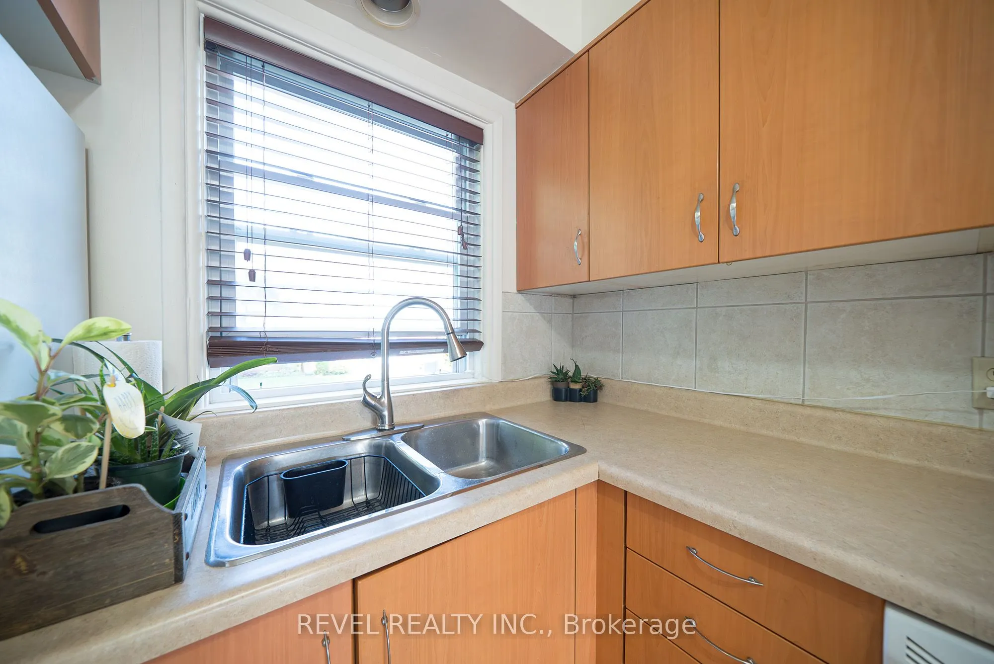 273 Elgin Street, #38