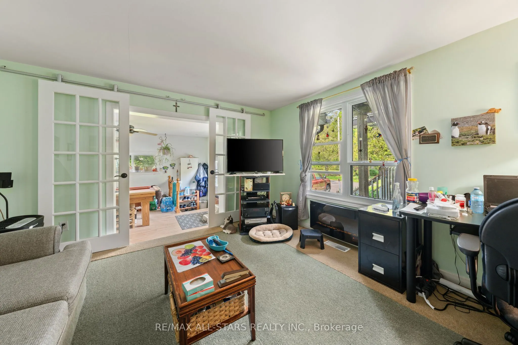 14 Wychwood Drive E