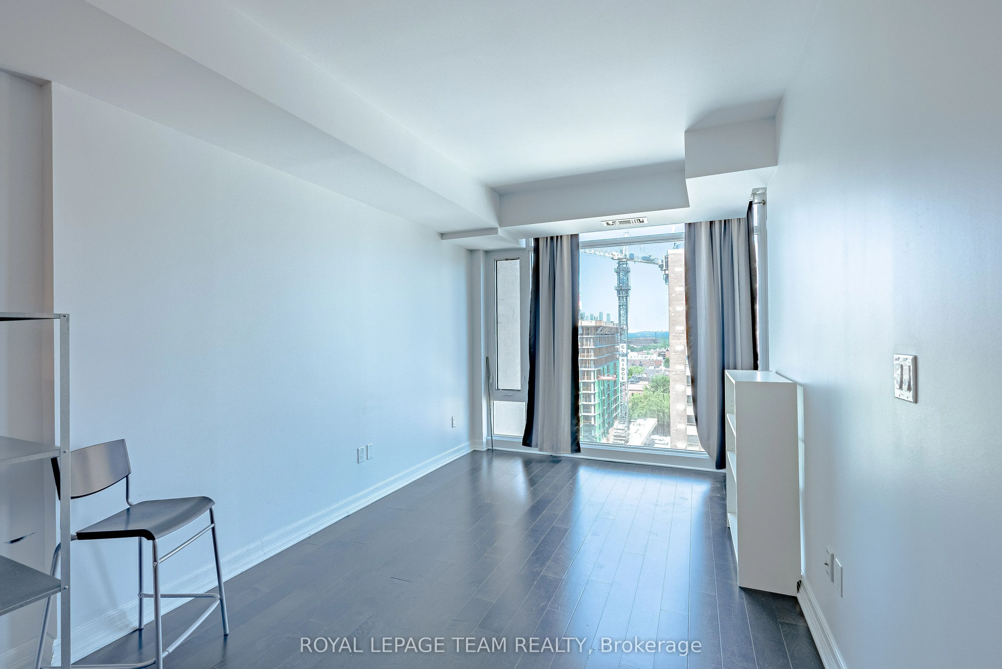 238 Besserer Street, #1209