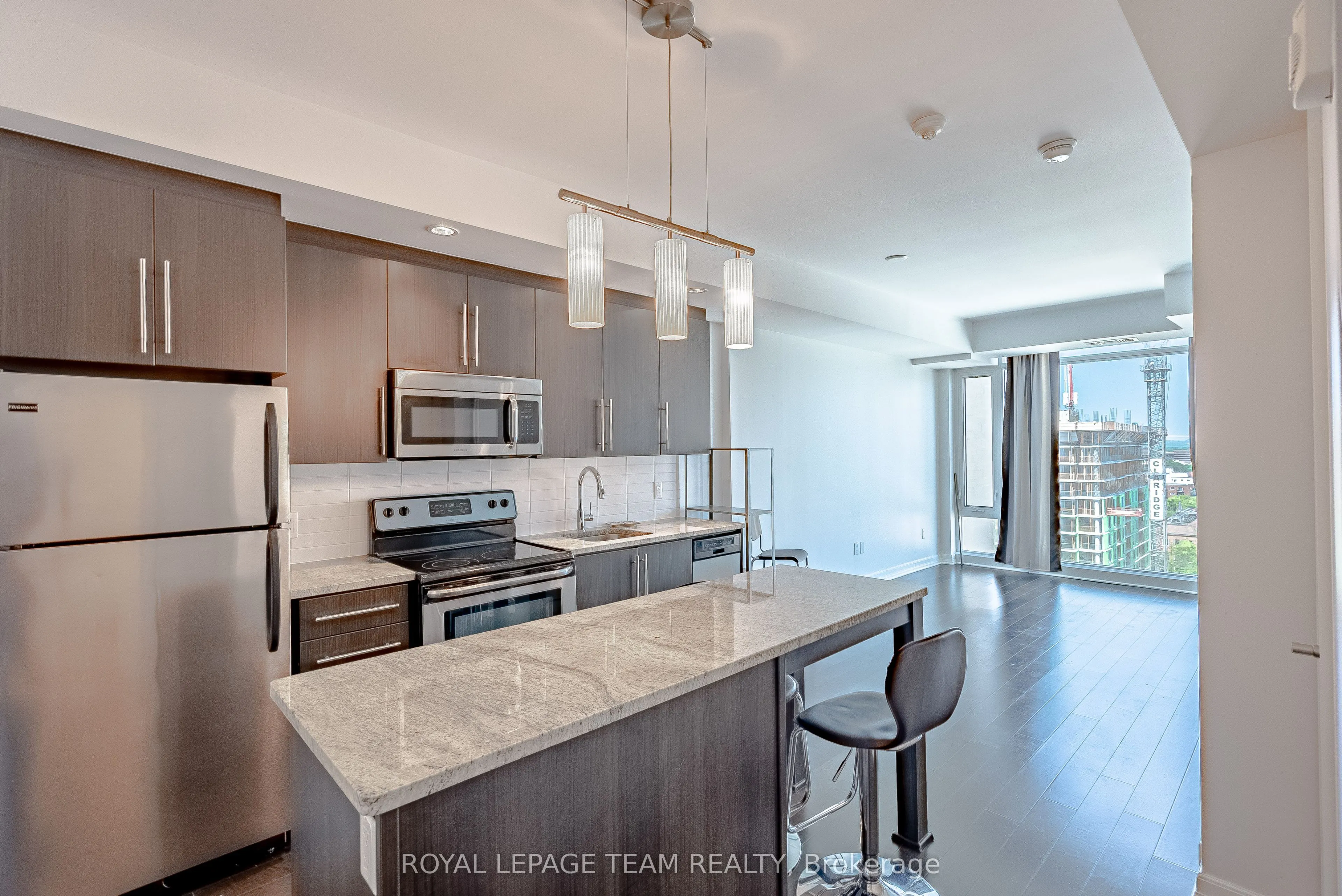 238 Besserer Street, #1209