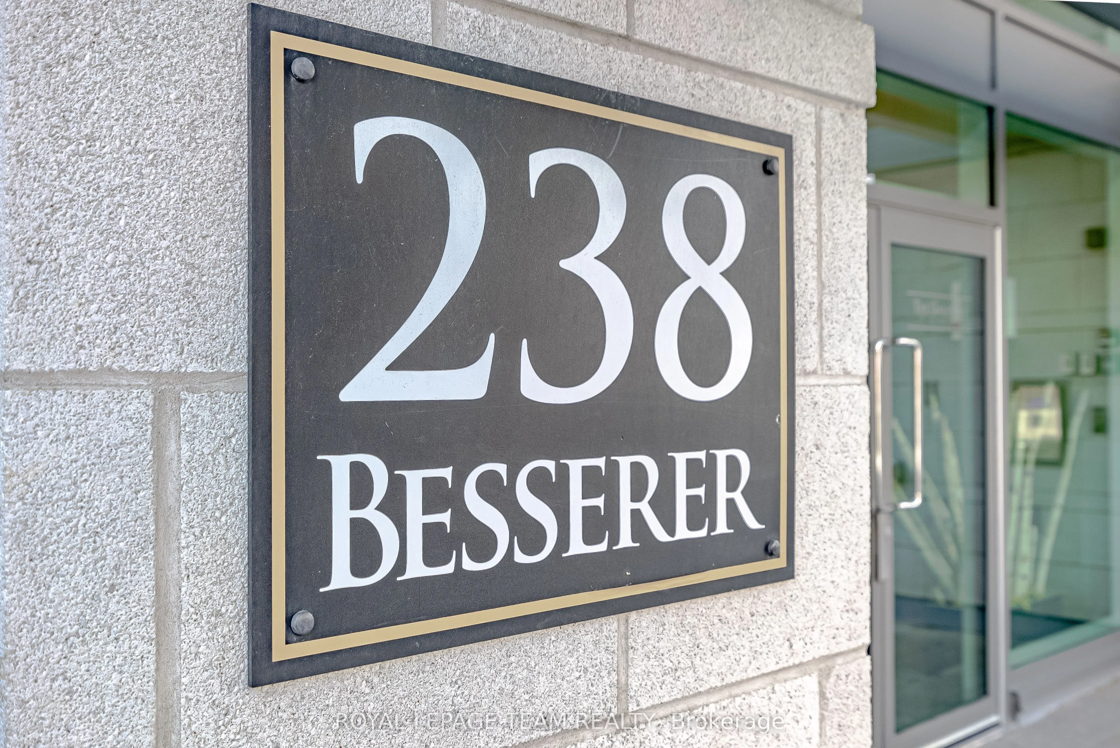 238 Besserer Street, #1209