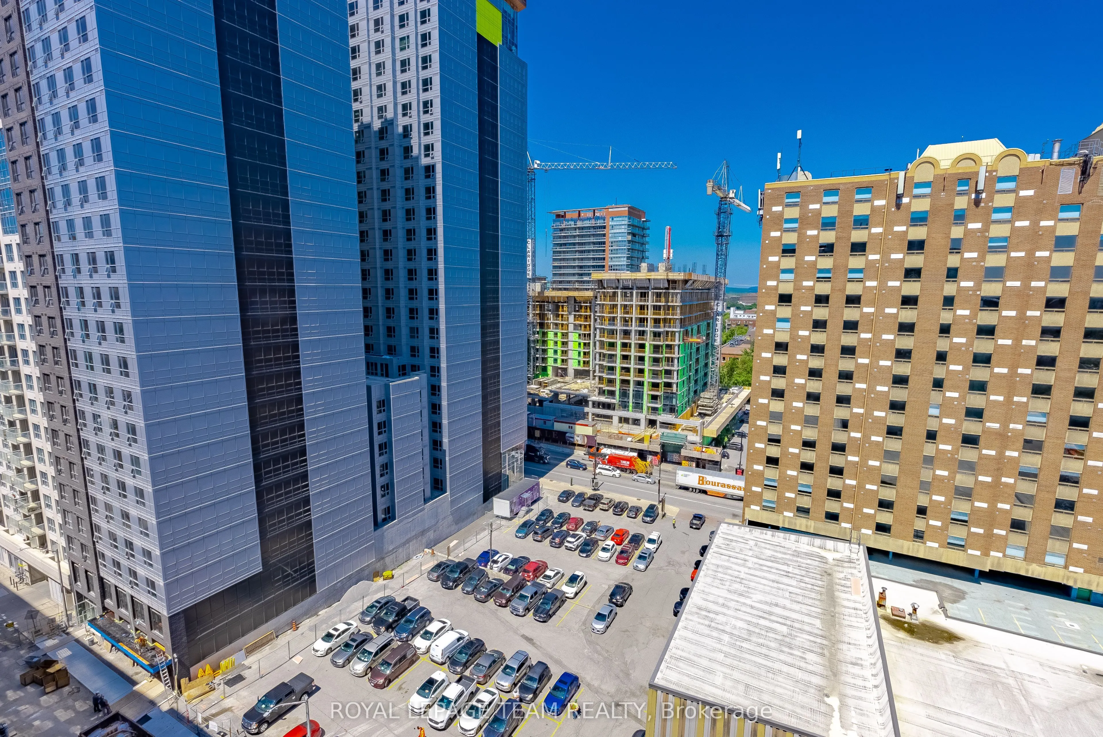 238 Besserer Street, #1209