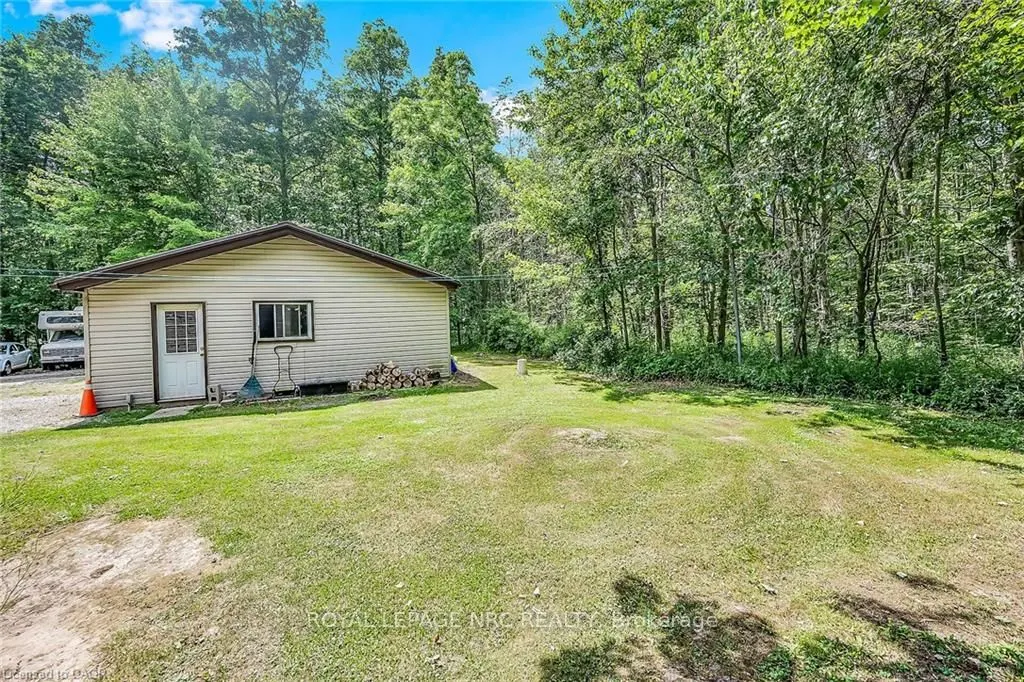 35 Little Road