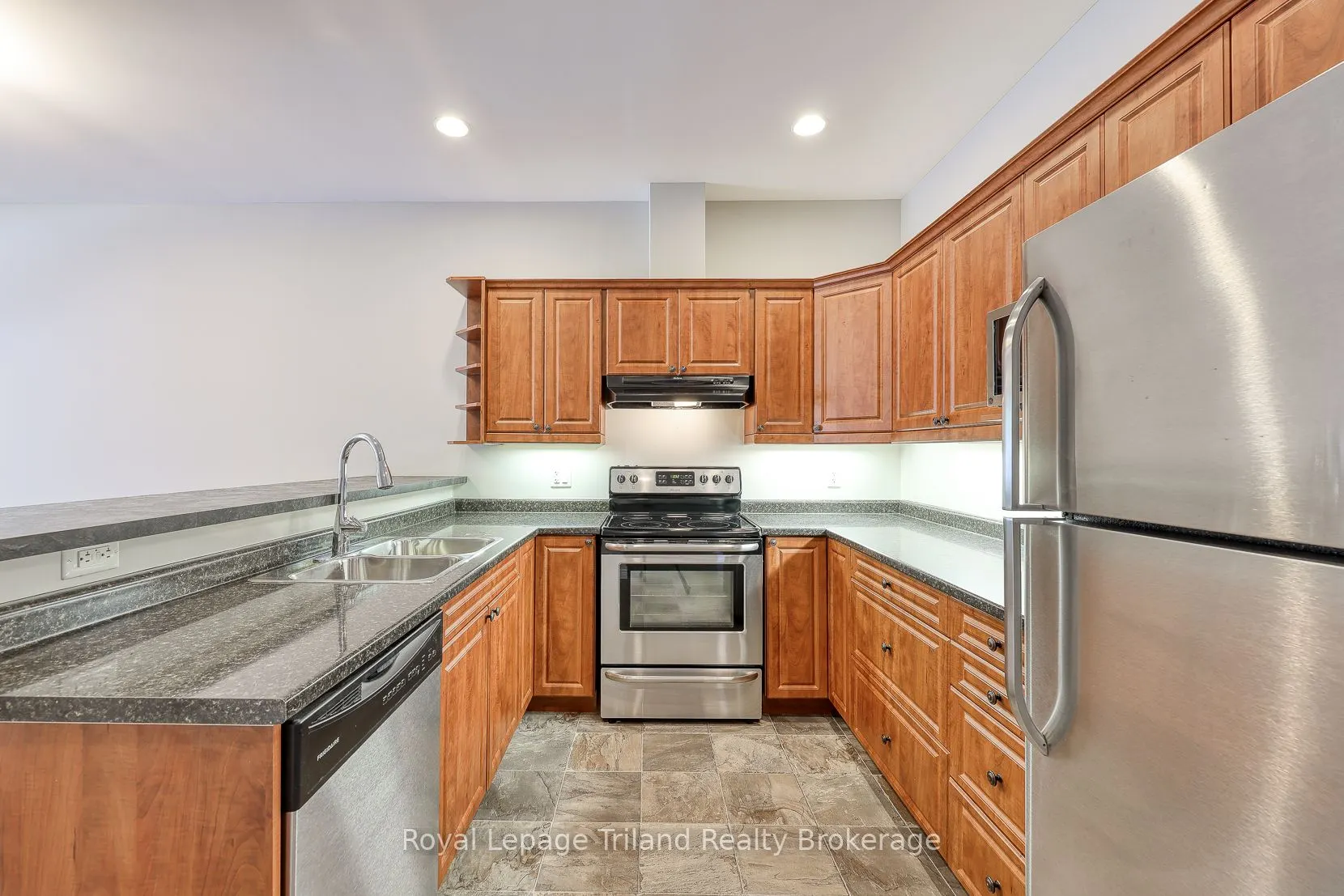 145 Delatre Street W, #2