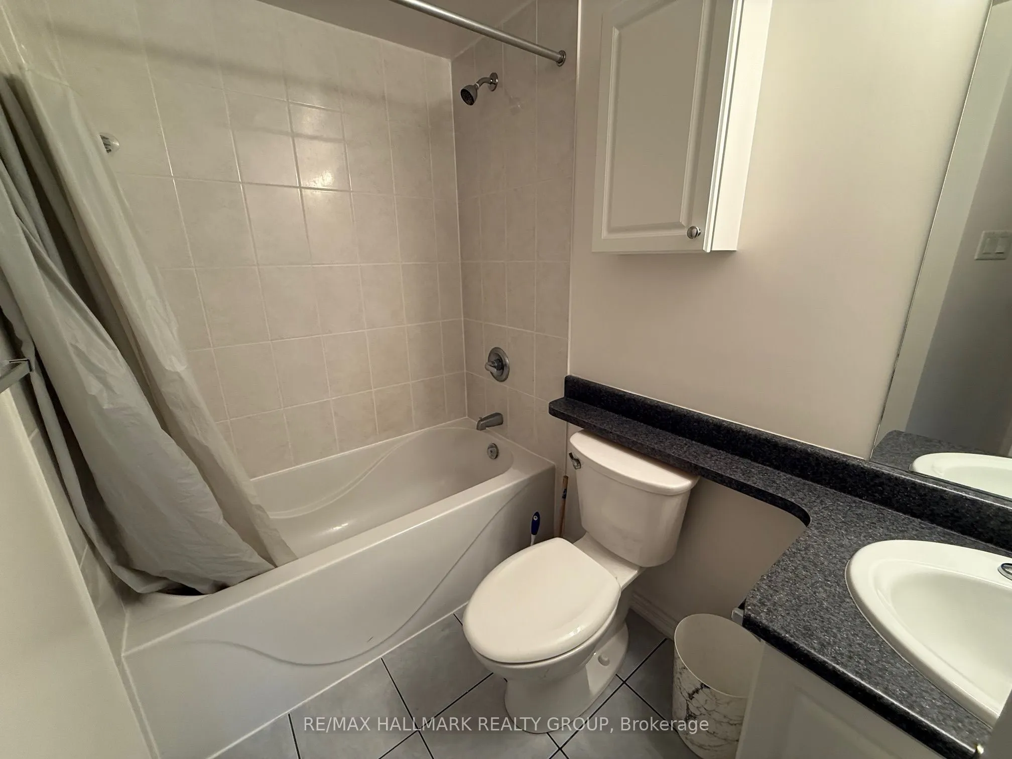 234 RIDEAU Street, #512