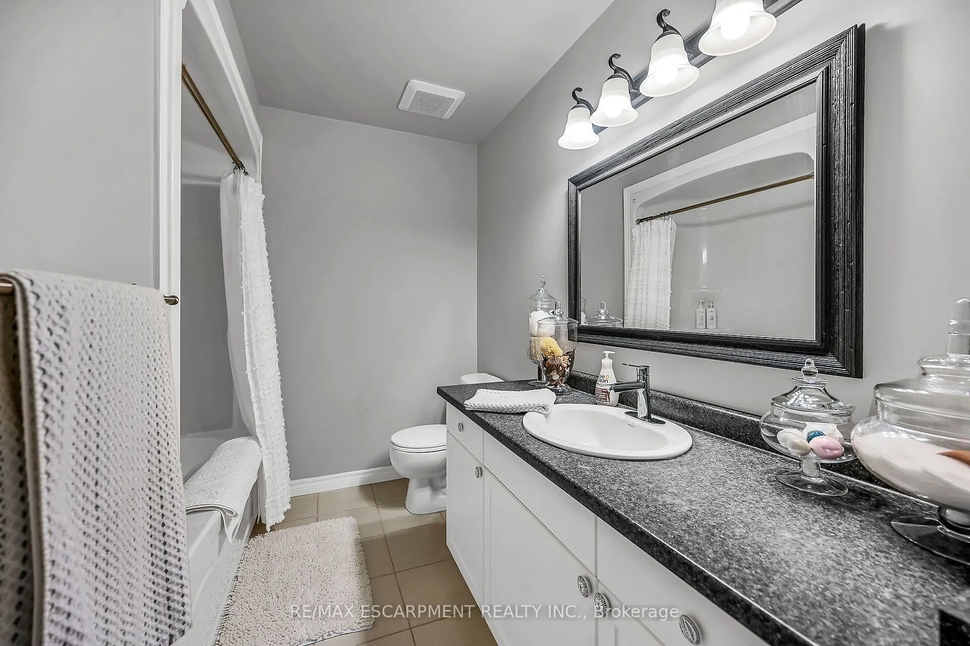 99 Panabaker Drive, #8