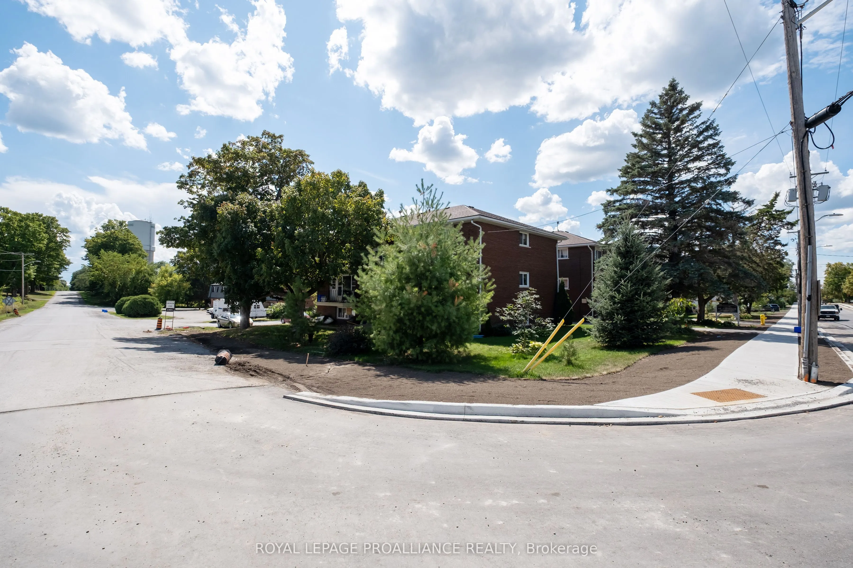 297-301 St. Lawrence Street E