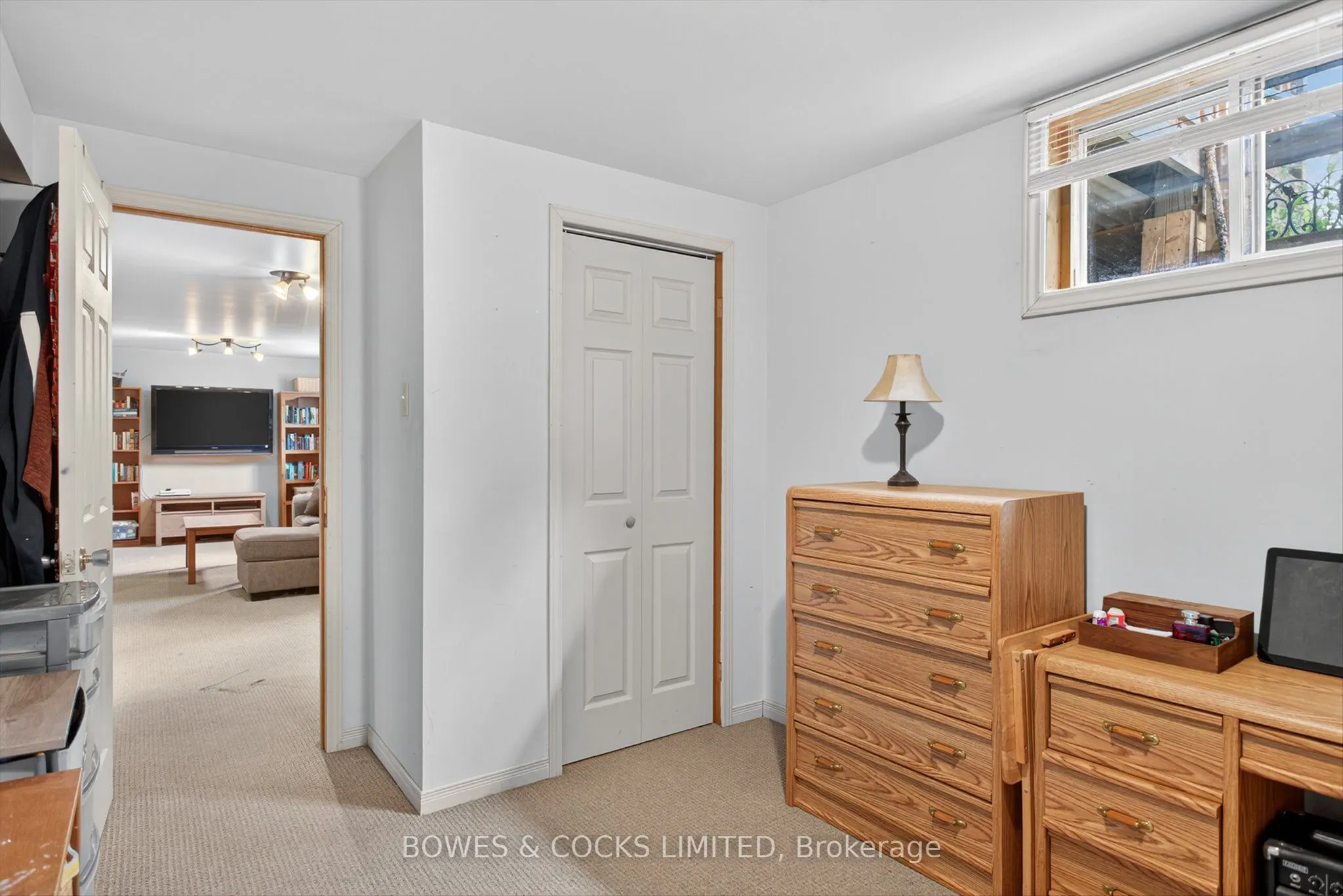 1349 Tudor Crescent