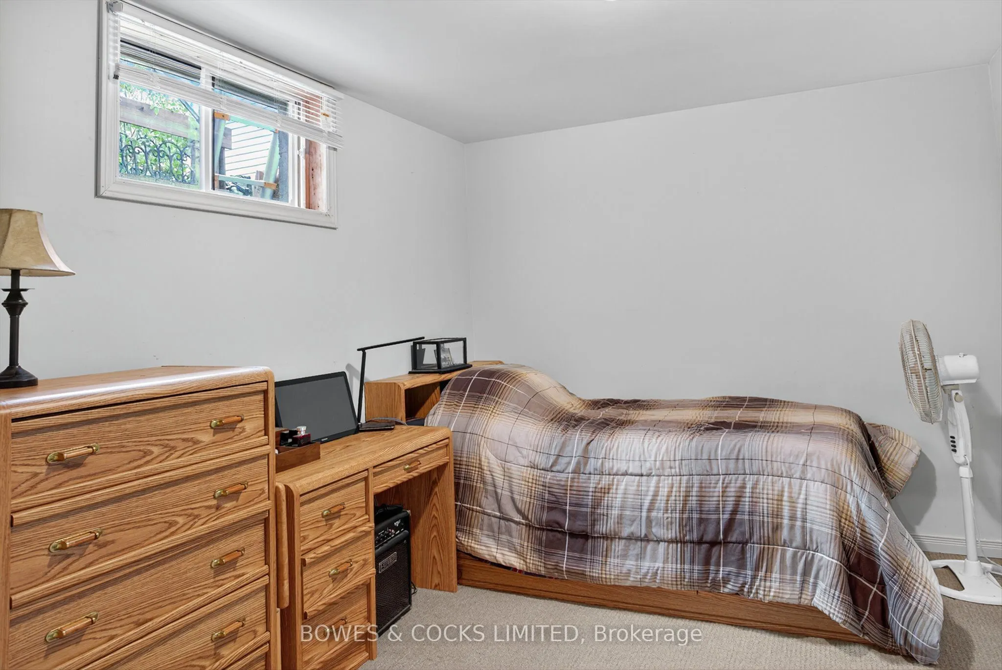 1349 Tudor Crescent