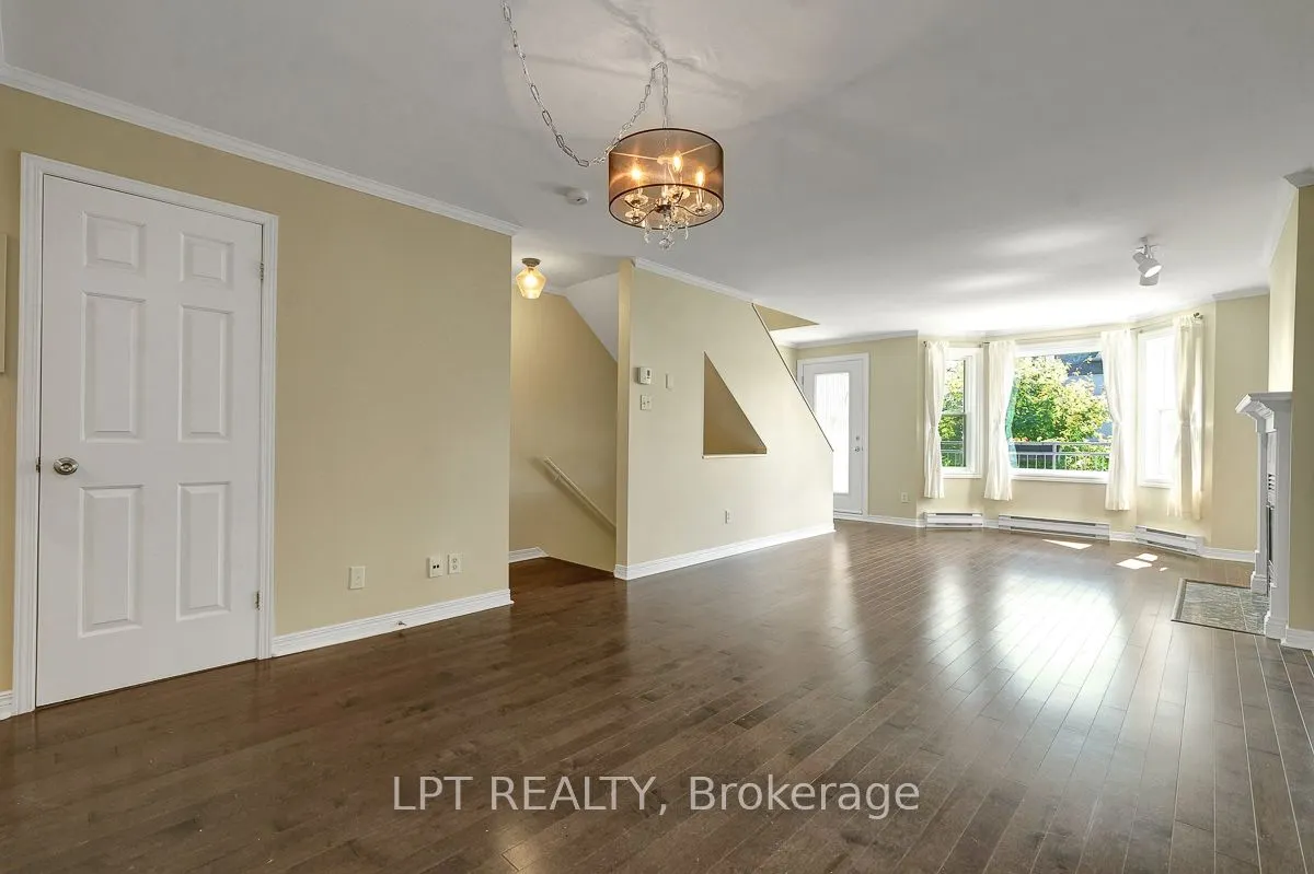 1121 Bavlie Avenue, #13