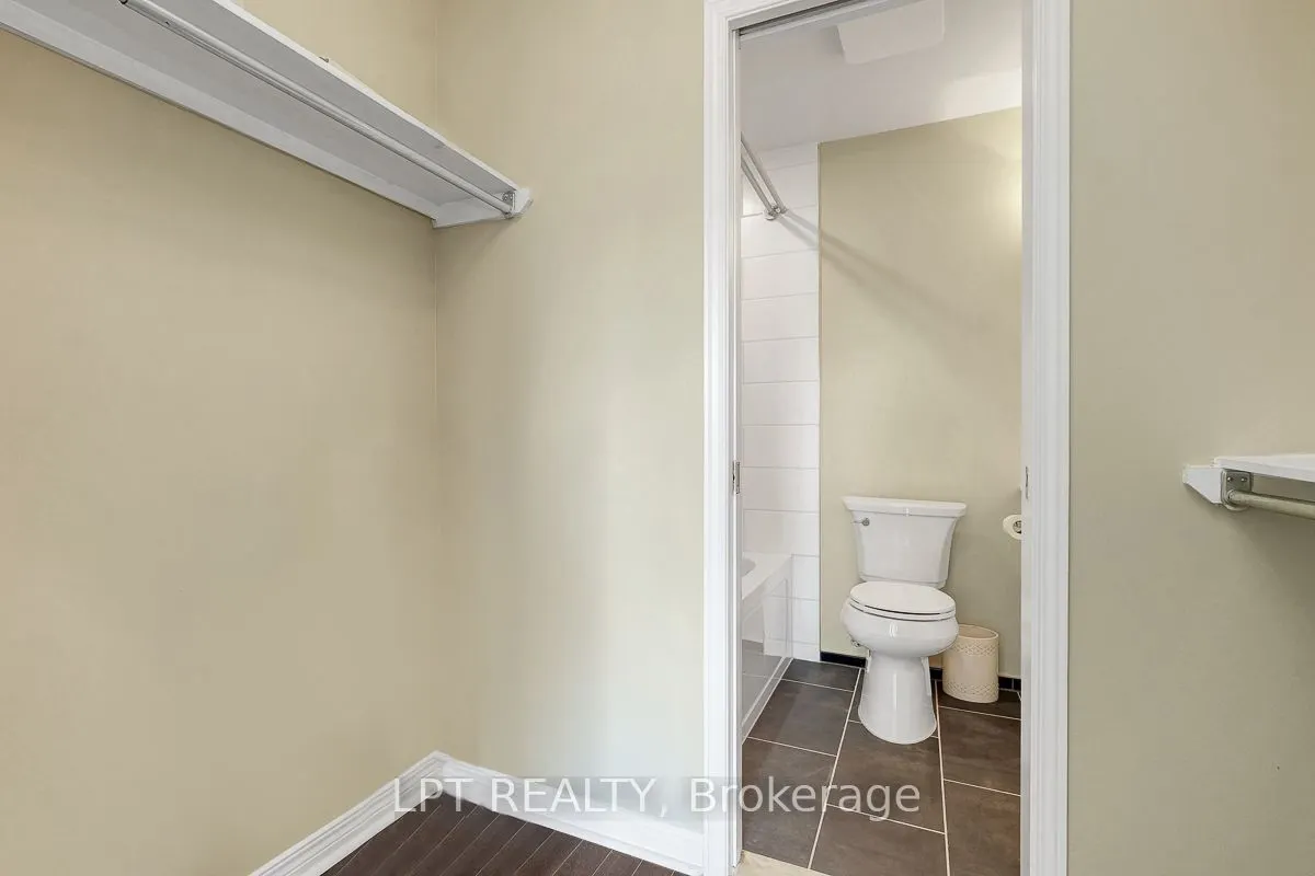 1121 Bavlie Avenue, #13