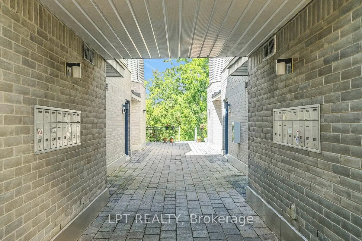 1121 Bavlie Avenue, #13