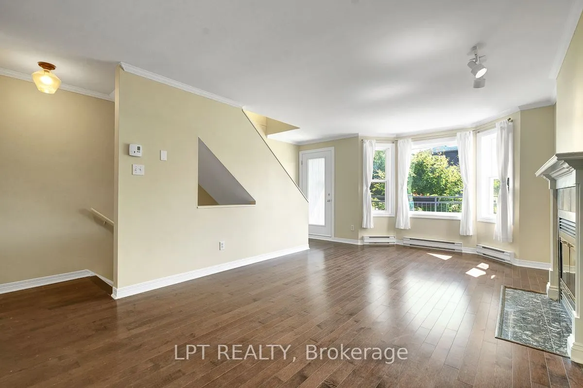 1121 Bavlie Avenue, #13