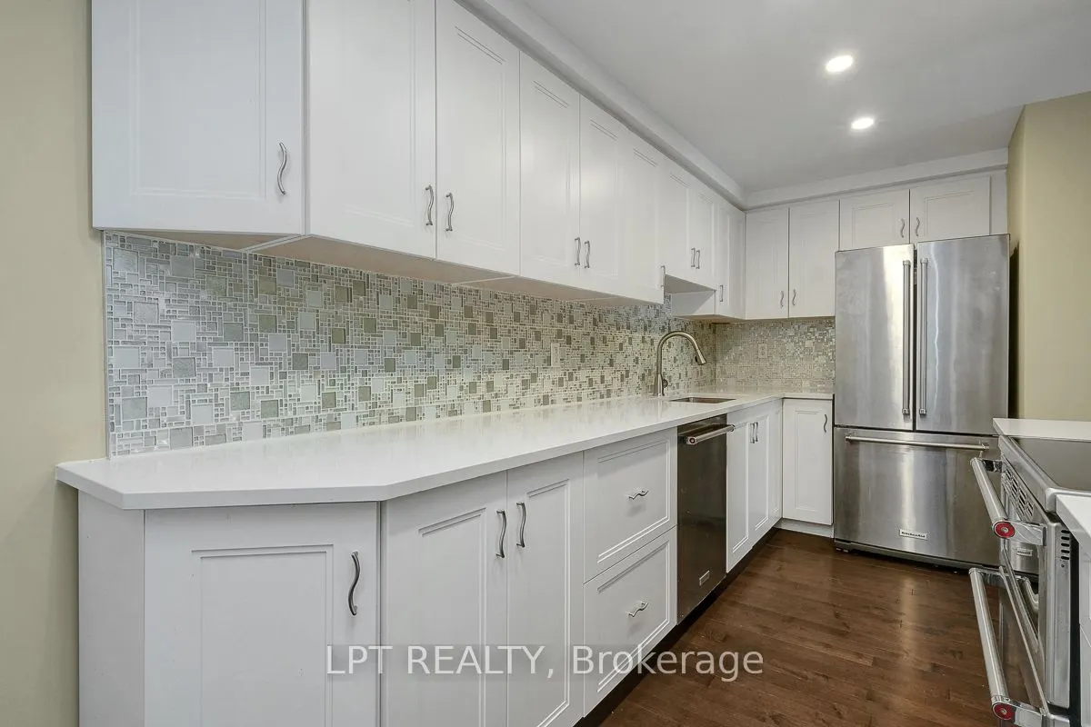 1121 Bavlie Avenue, #13