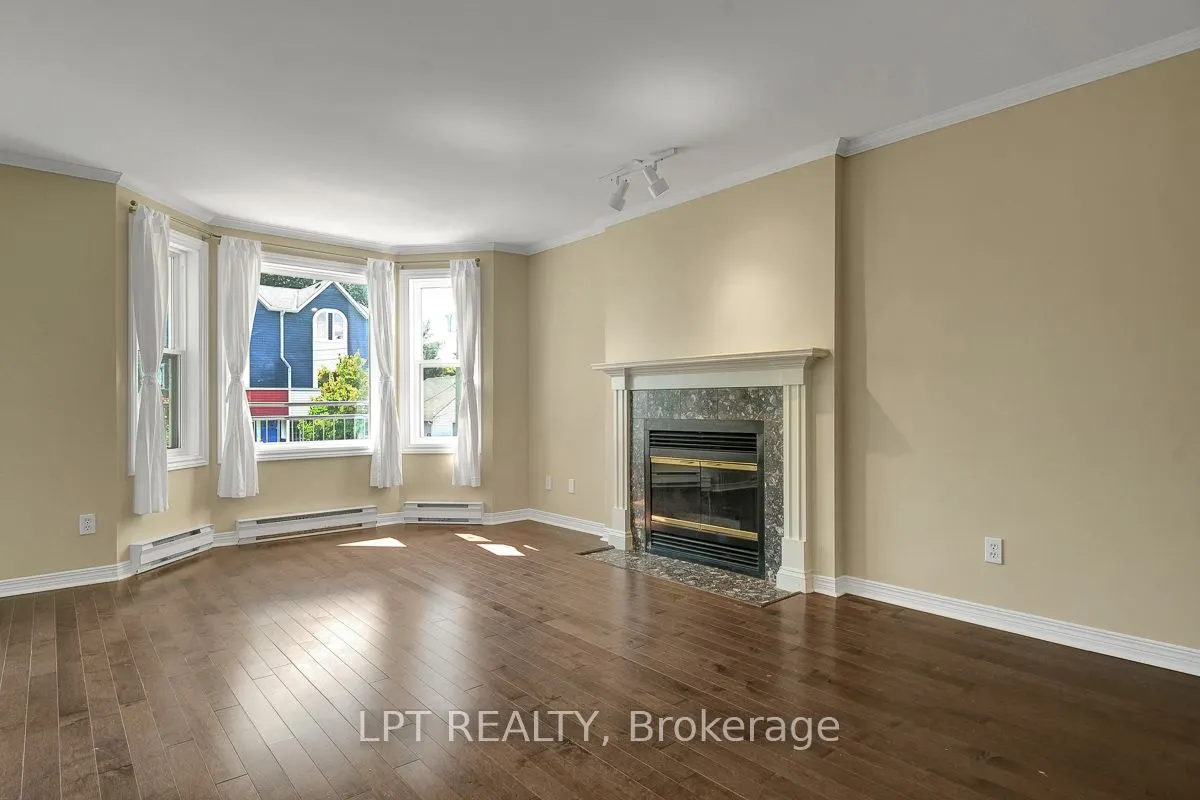 1121 Bavlie Avenue, #13