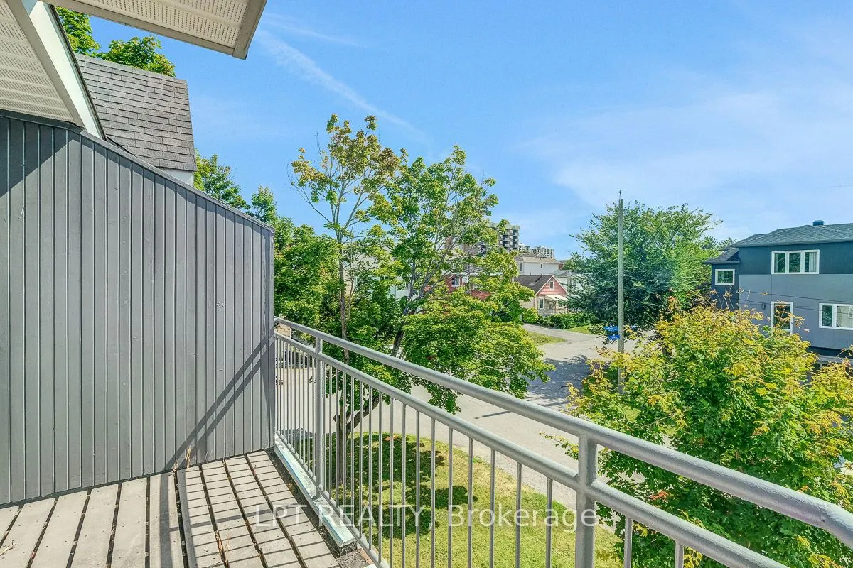 1121 Bavlie Avenue, #13