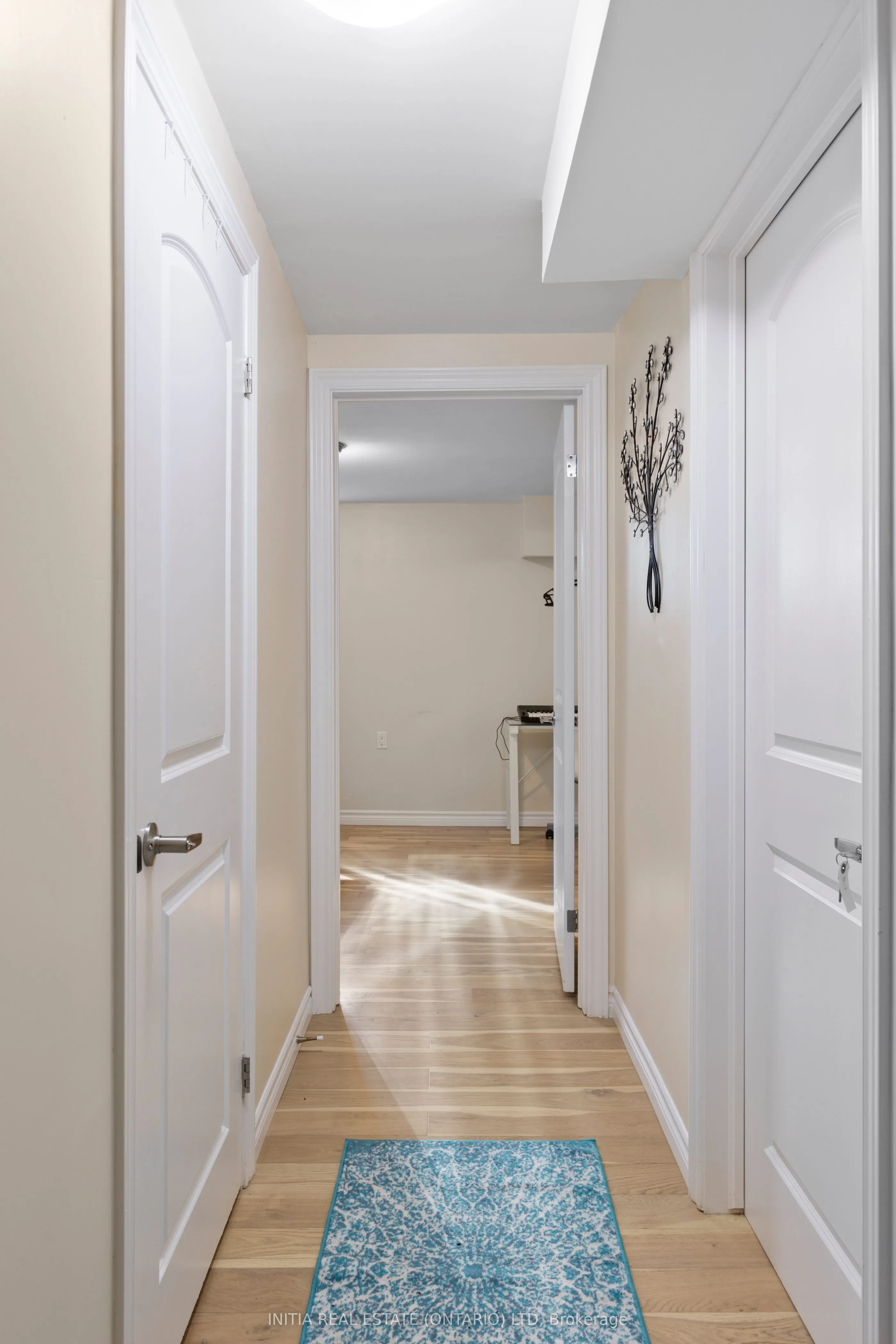 700 Osgoode Drive, #16