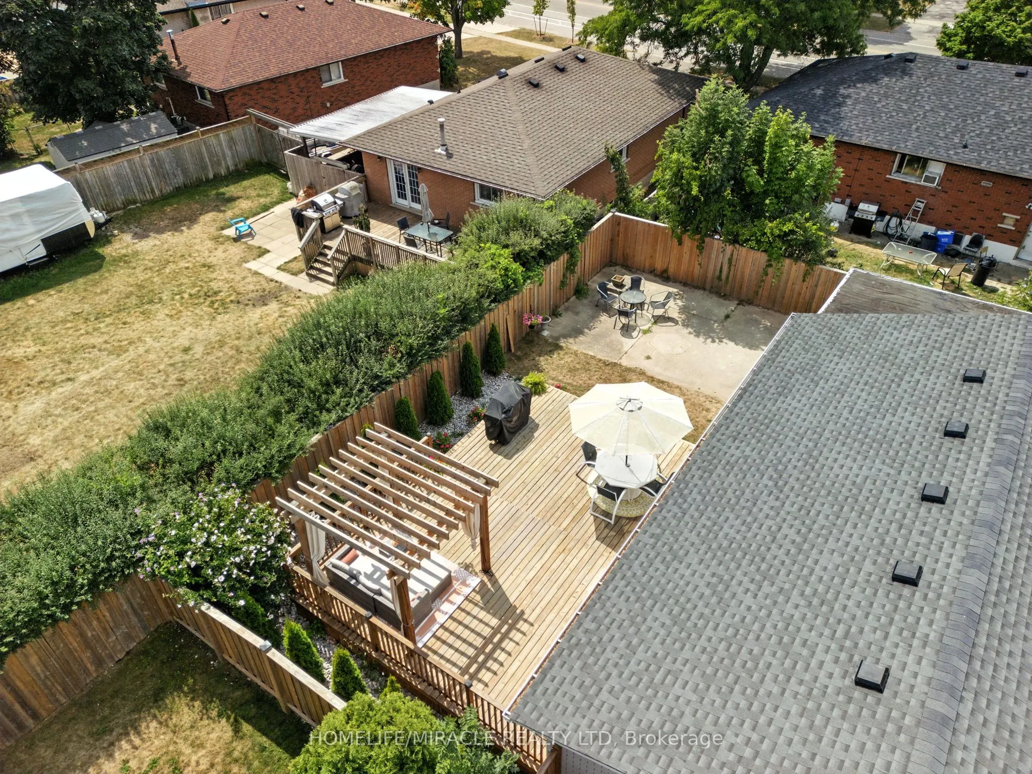 4 Ronald Street