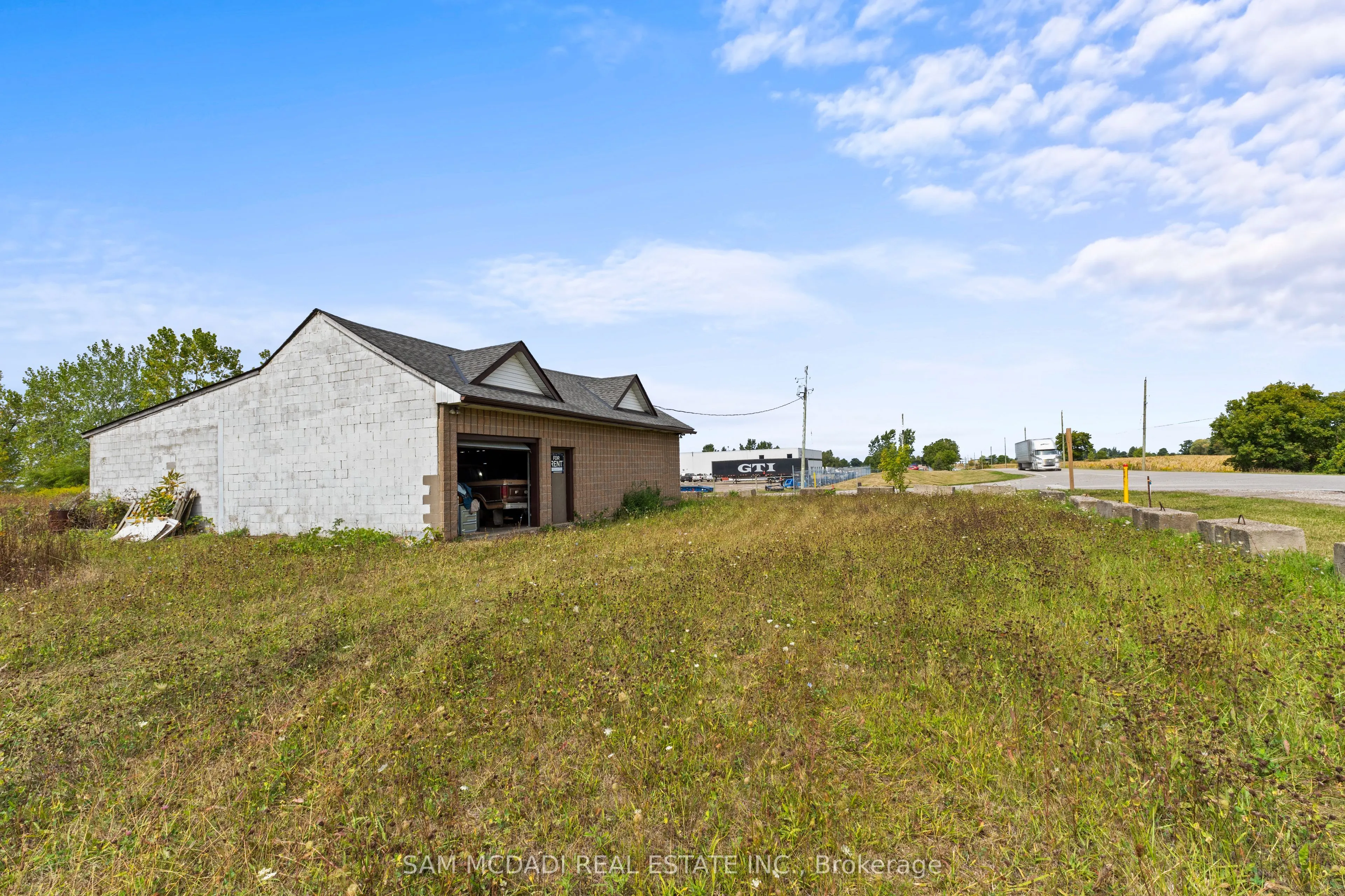 5 Eighth Concession Road