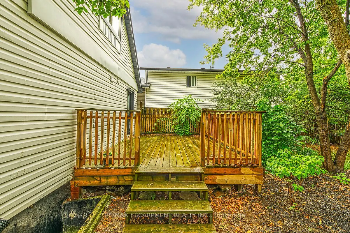 34 Rykert Street