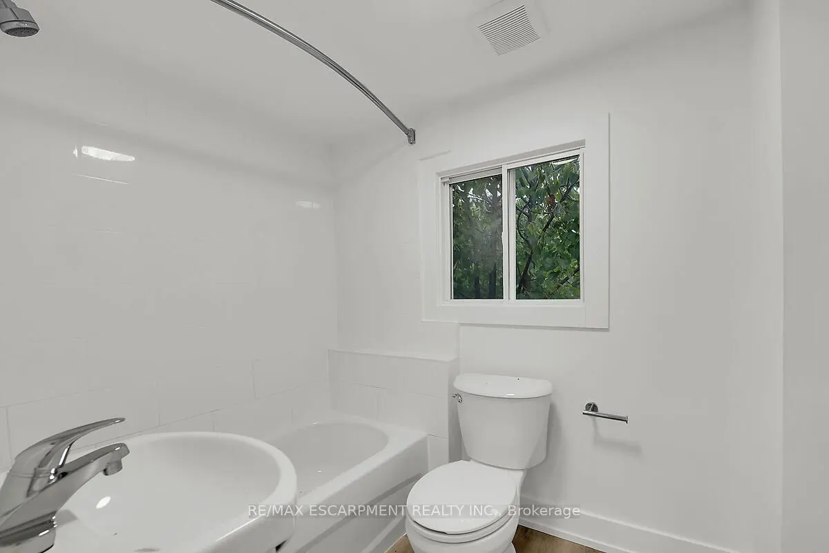 34 Rykert Street