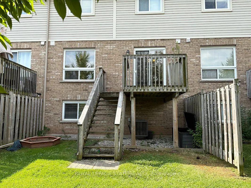 25 Ivybridge Drive, #16