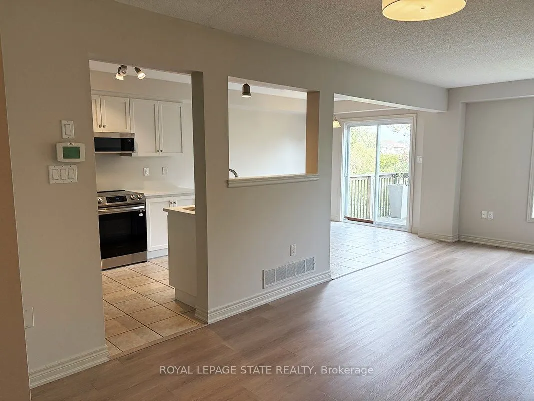 25 Ivybridge Drive, #16