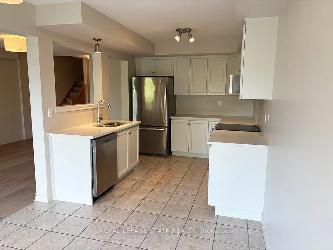 25 Ivybridge Drive, #16