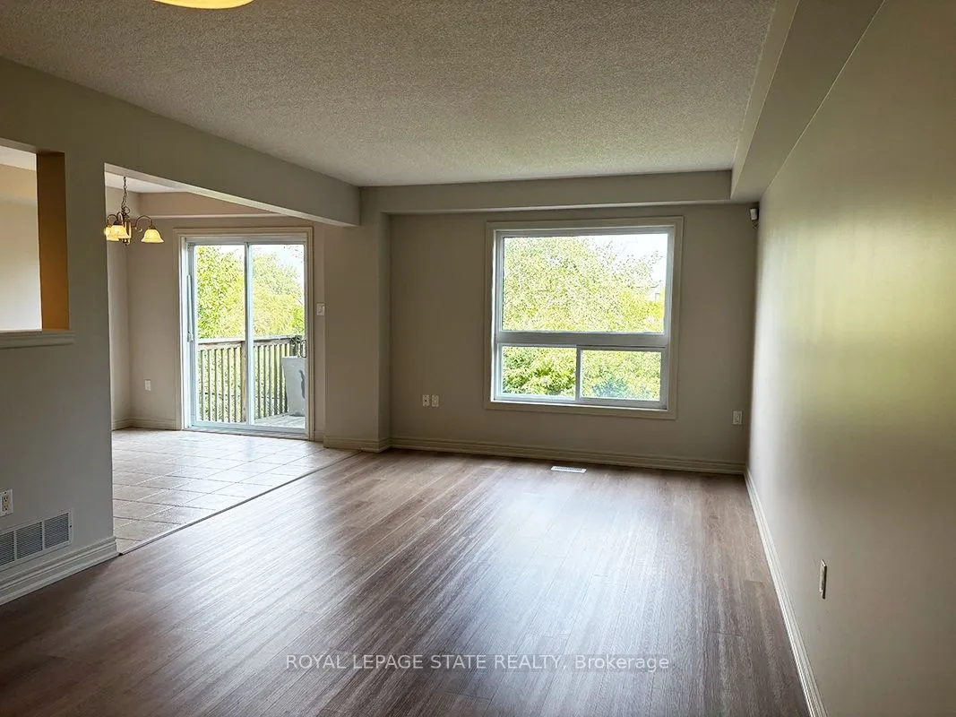 25 Ivybridge Drive, #16