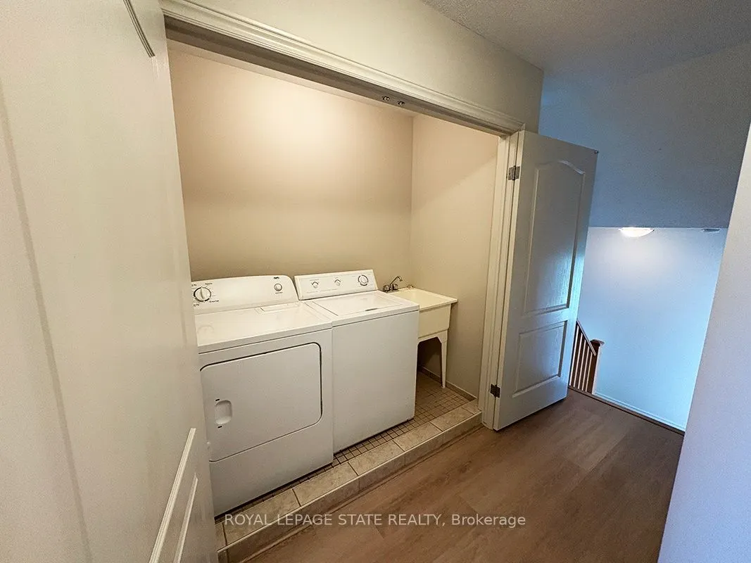 25 Ivybridge Drive, #16