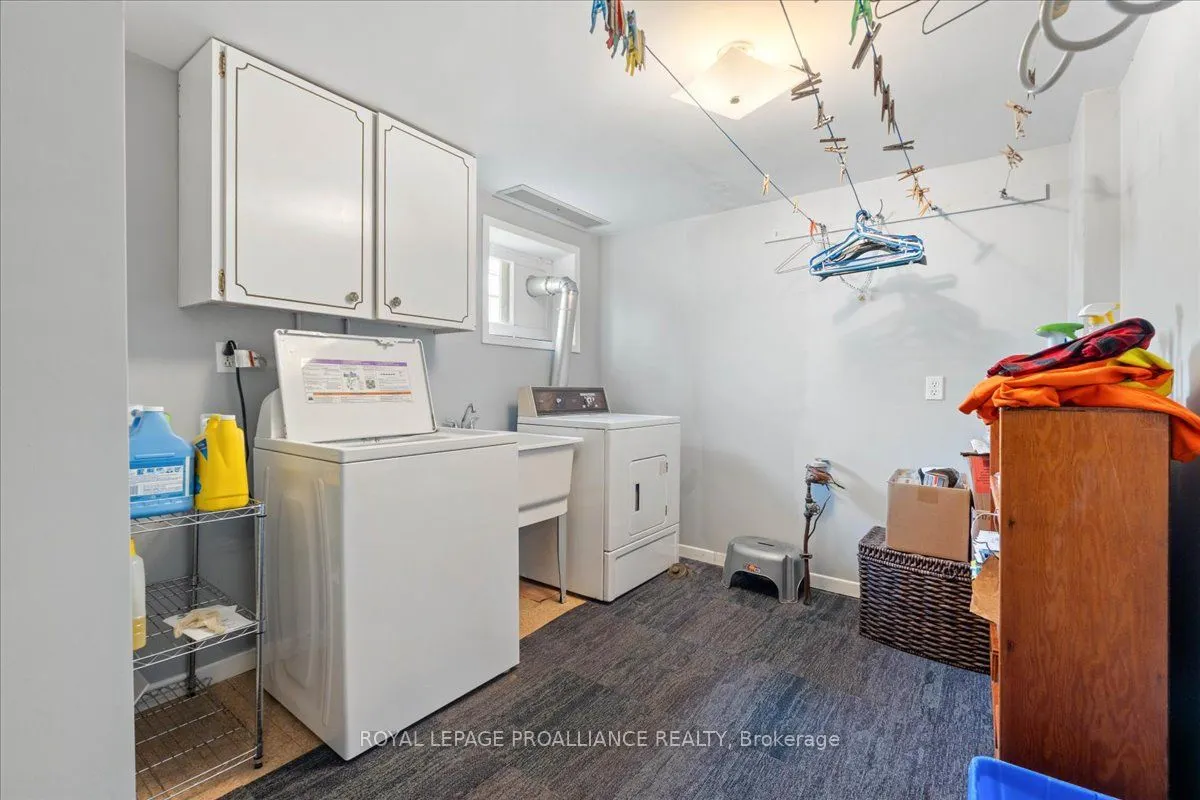 356 Dufferin Avenue