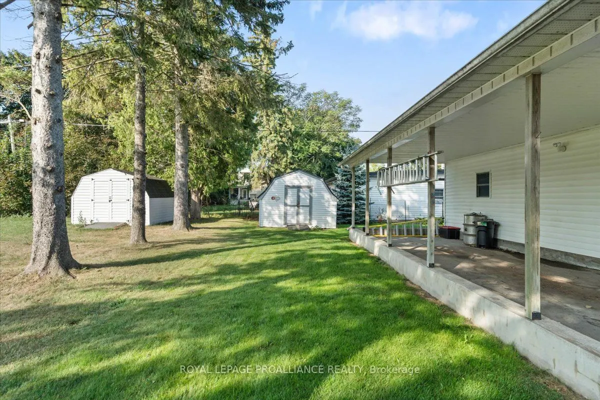 356 Dufferin Avenue