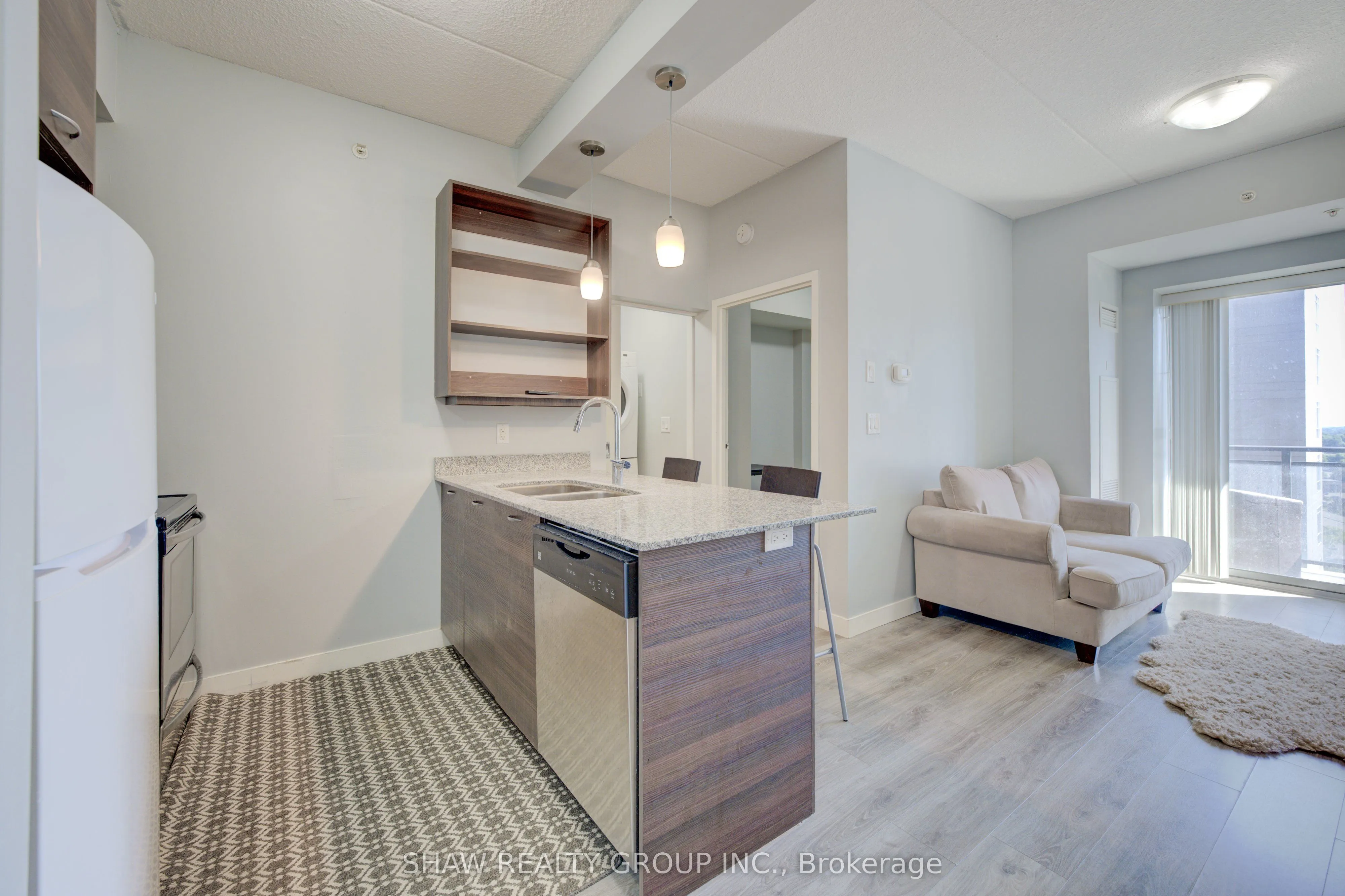 318 Spruce Street, #1203